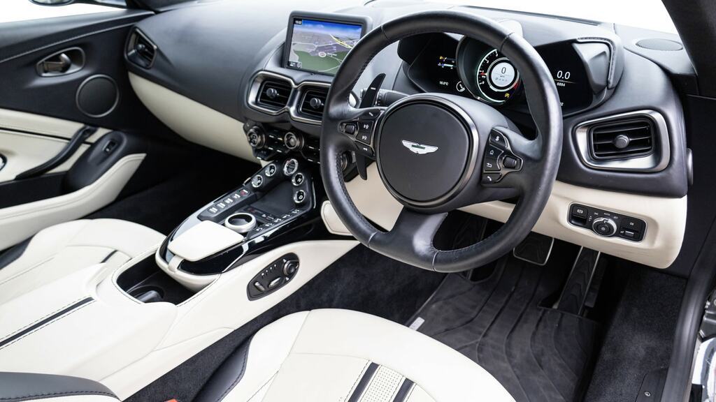 Aston Martin V8 Dbx V8 Blue #9