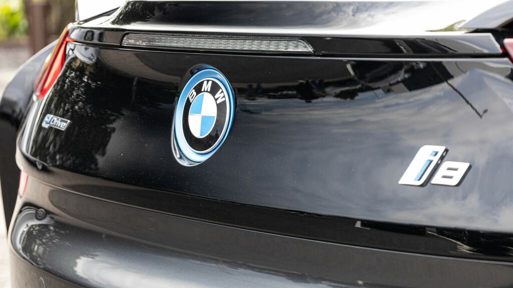 BMW i8 1.5 11.6Kwh Roadster Plug-in Hybrid Aut Grey #31
