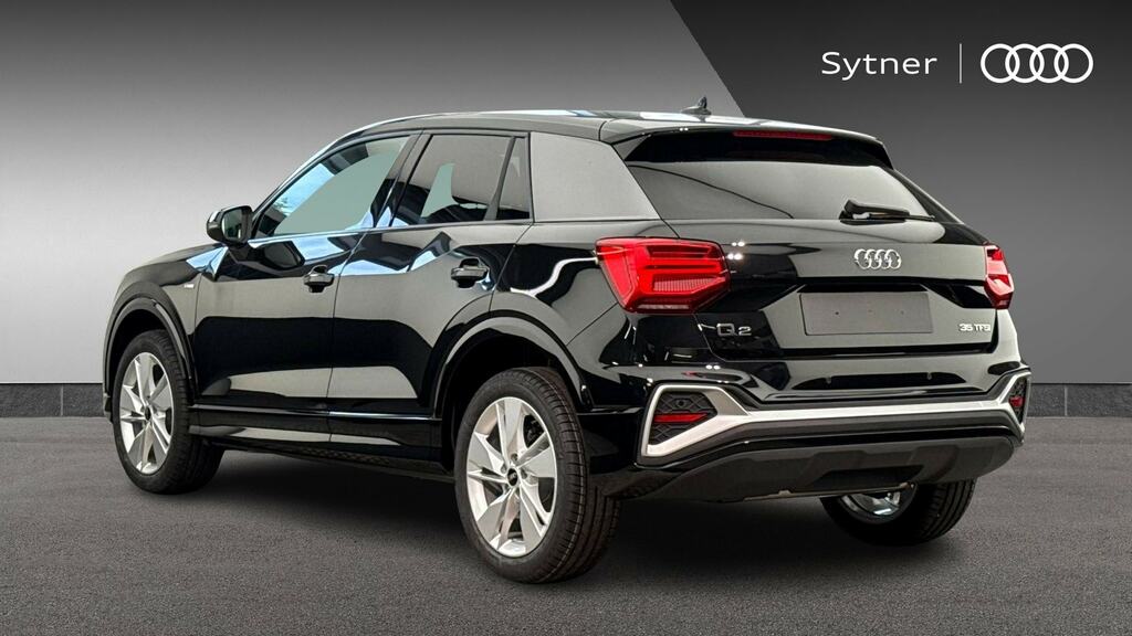 Audi Q2 35 Tfsi S Line S Tronic Black #2