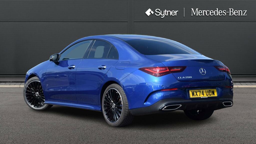 Mercedes-Benz CLA Class Cla 200 Amg Line Premium Plus Tip Blue #2