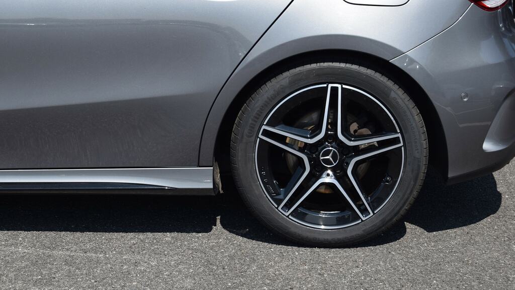 Mercedes-Benz A Class A200 Amg Line Premium Plus Edition FL22COA Grey #5