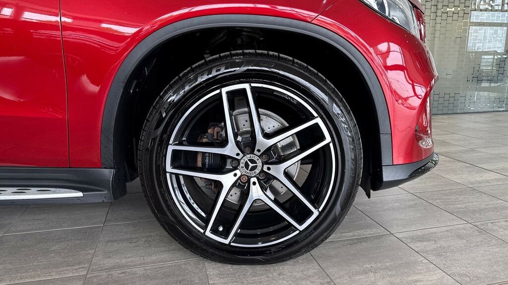 Mercedes-Benz GLE Coupe Gle 350D 4Matic Amg Line Premium Plus 9G-tron Red #5