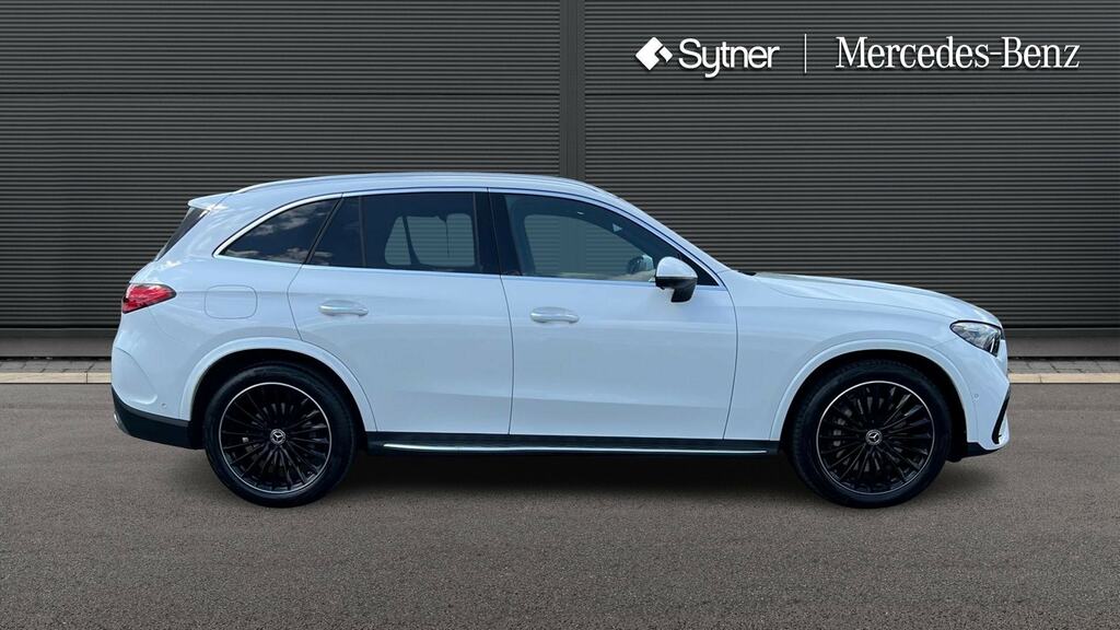 Mercedes-Benz GLC Class Glc 300 4Matic Amg Line Premium Plus 9G-tronic LO73NLD White #4