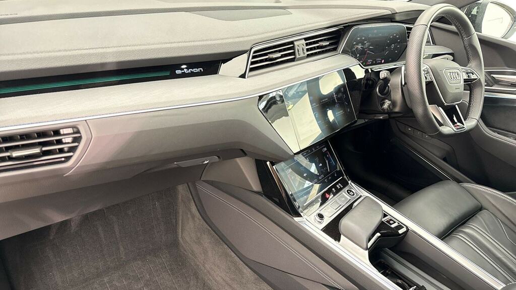 Audi Q8 e tron 250Kw 50 Quattro 95Kwh Black Ed Tech Grey #2