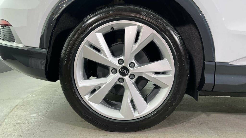 Audi Q4 E Tron 210Kw 45 82Kwh S Line Leather FM26YNO White #5