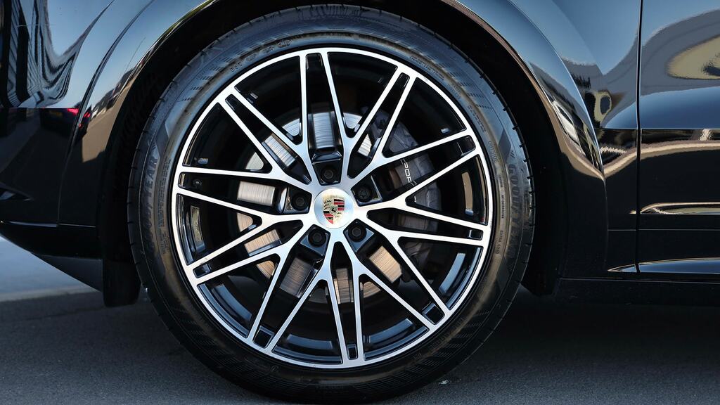 Porsche Cayenne E-hybrid Tiptronic S LE73AXM Black #4