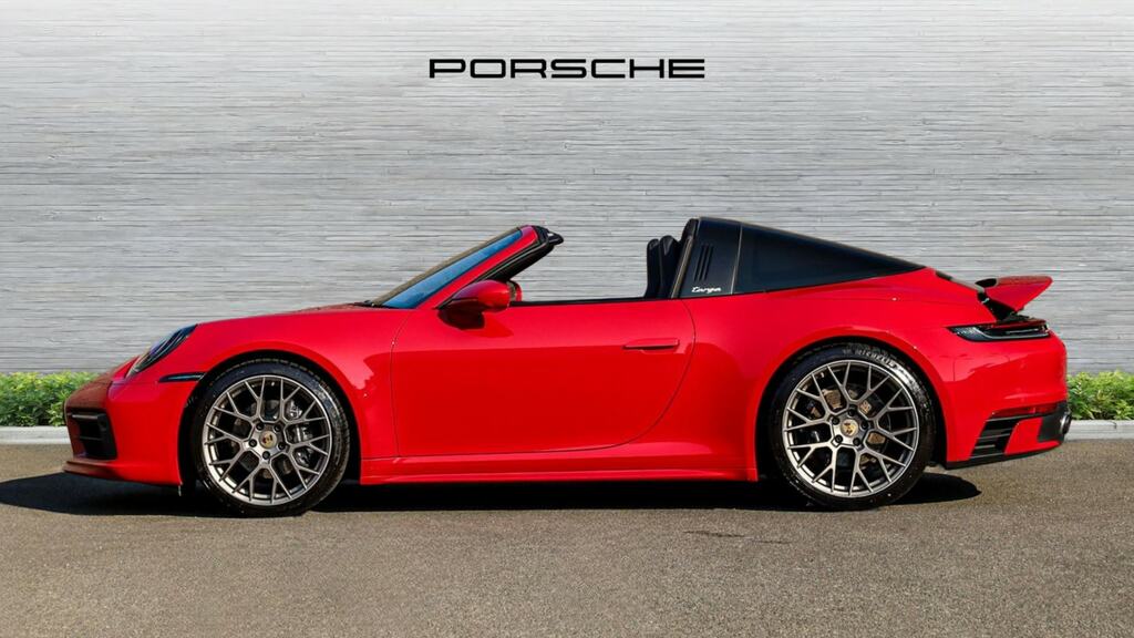 Porsche 911 2dr Pdk Red #5
