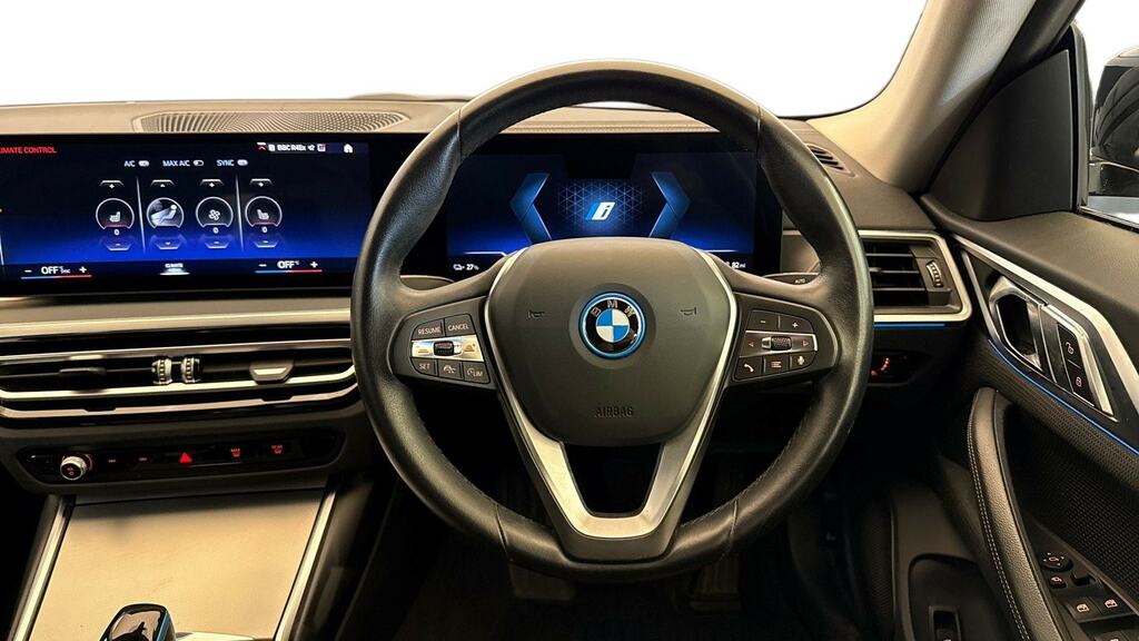 BMW i4 250Kw Edrive40 Sport 83.9Kwh BD22AYH Black #5