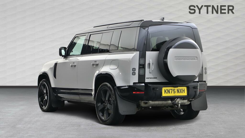 Land Rover Defender 110 2.0 P300e X-dynamic Se 110 Grey #2