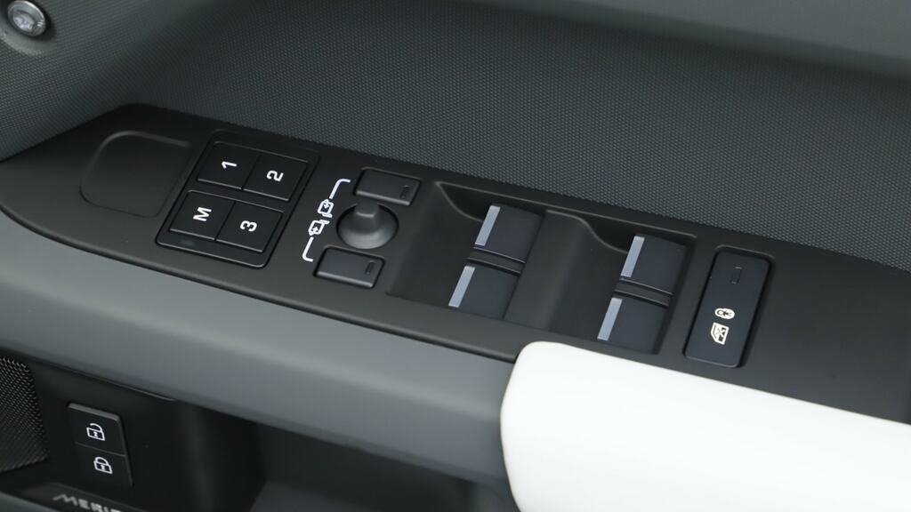 Land Rover Defender 110 2025 3.0 D250 Mhev Xs Edition 4Wd Euro 6 Ss Black #21