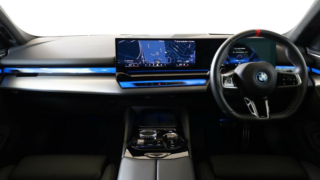 BMW i5 442Kw M60 Xdrive 84Kwh Black #4
