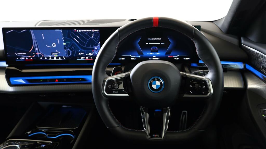 BMW i5 442Kw M60 Xdrive 84Kwh Black #5