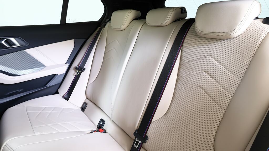 BMW 1 Series 118I 136 M Sport Step Lcp 2025 Grey #12