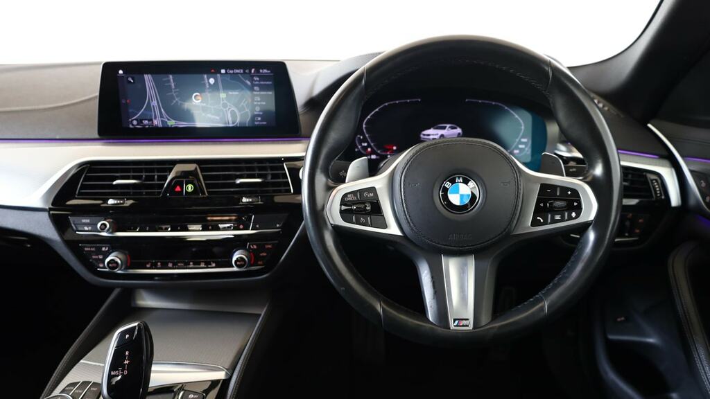 BMW 5 Series 520D Mht Xdrive M Sport White #5