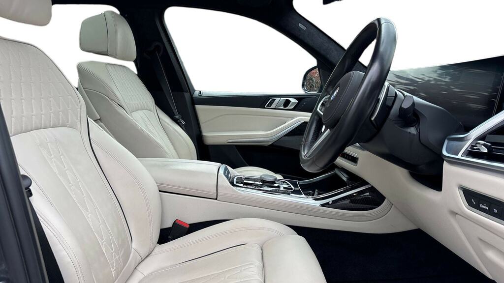 BMW X7 M50i V8 Frozen Black Edition Xdrive Euro 6 #11