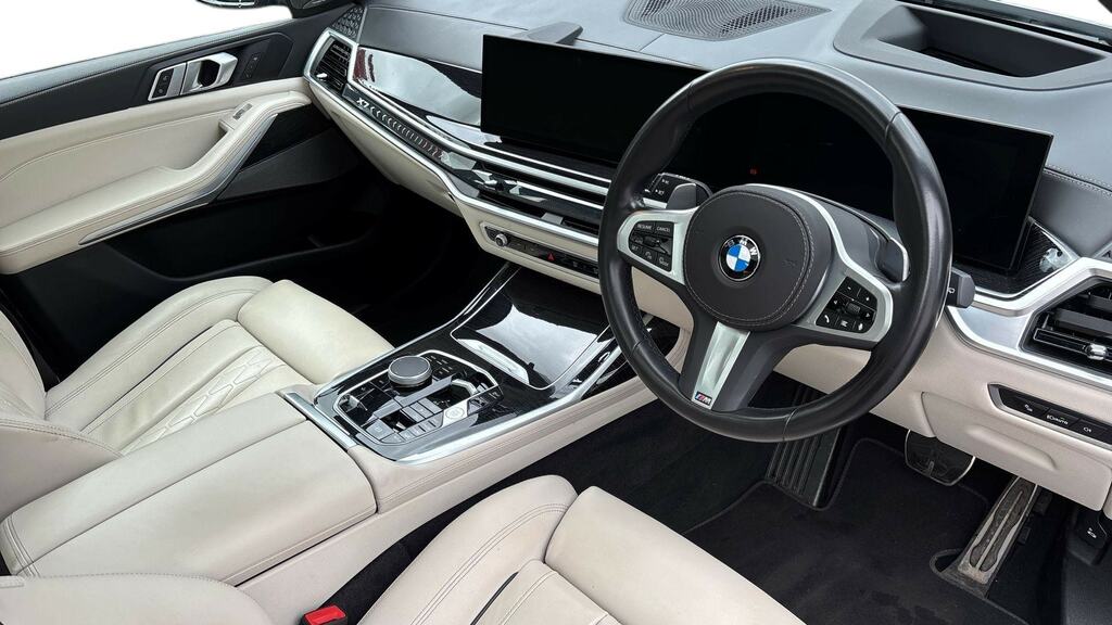 BMW X7 M50i V8 Frozen Black Edition Xdrive Euro 6 #6