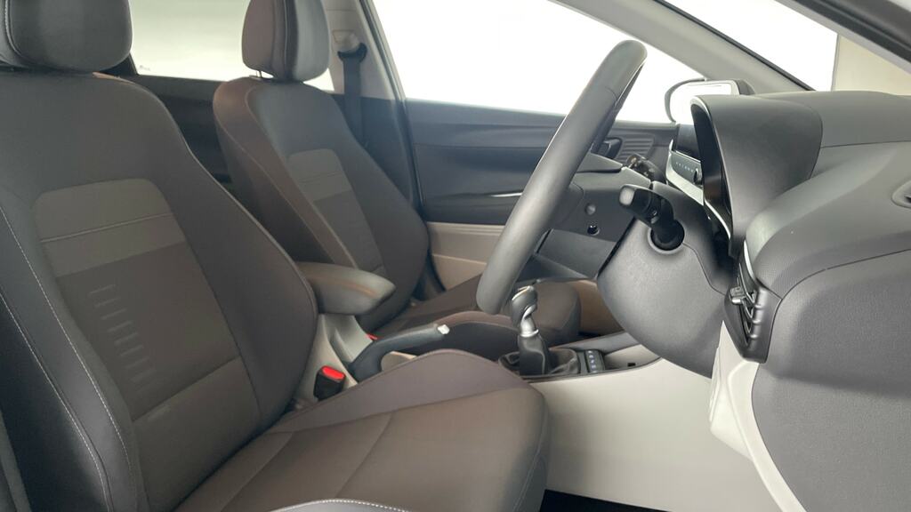 Hyundai Bayon 1.0 T Gdi Mhev Ultimate Suv Hybrid Dct Green #10