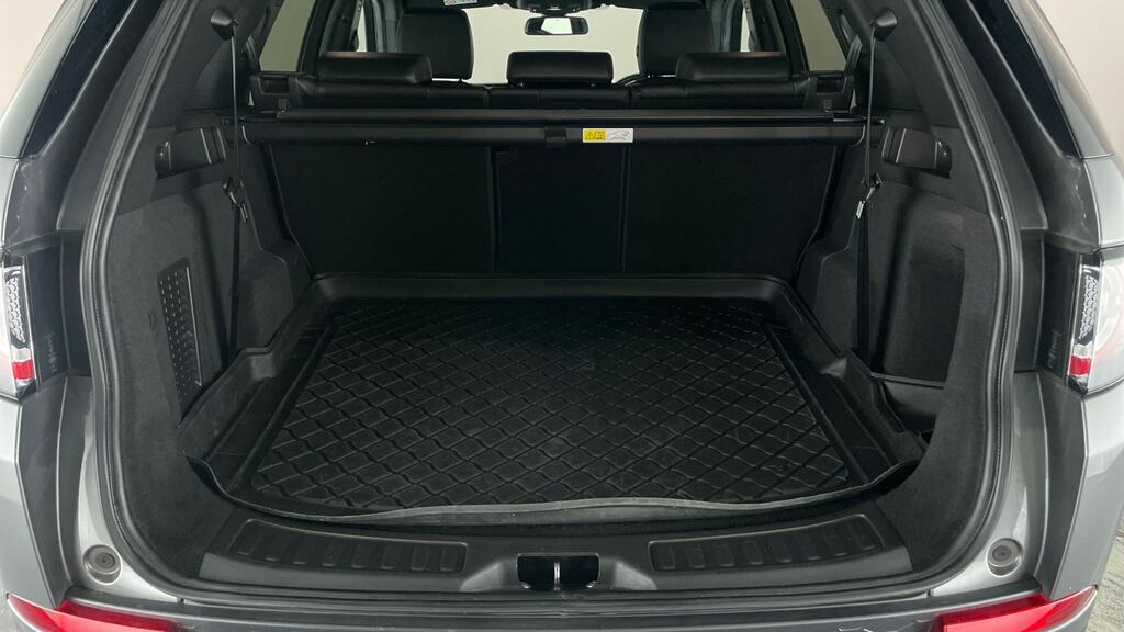 Land Rover Discovery Sport 2.0 Td4 180 Hse Black White #22
