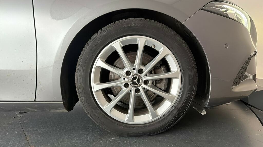 Mercedes-Benz A Class 1.3 A200 Amg Line Saloon Euro 6 Grey #22
