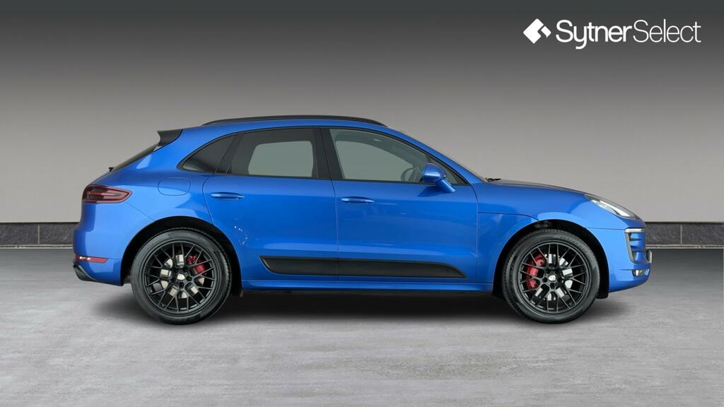 Porsche Macan Gts Pdk Blue #3