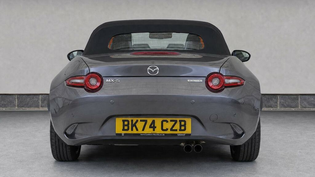 Mazda MX-5 Exclusive-line Red #7