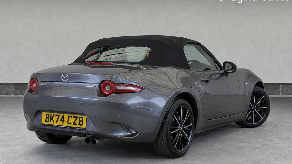 Mazda MX-5 Exclusive-line Red #4