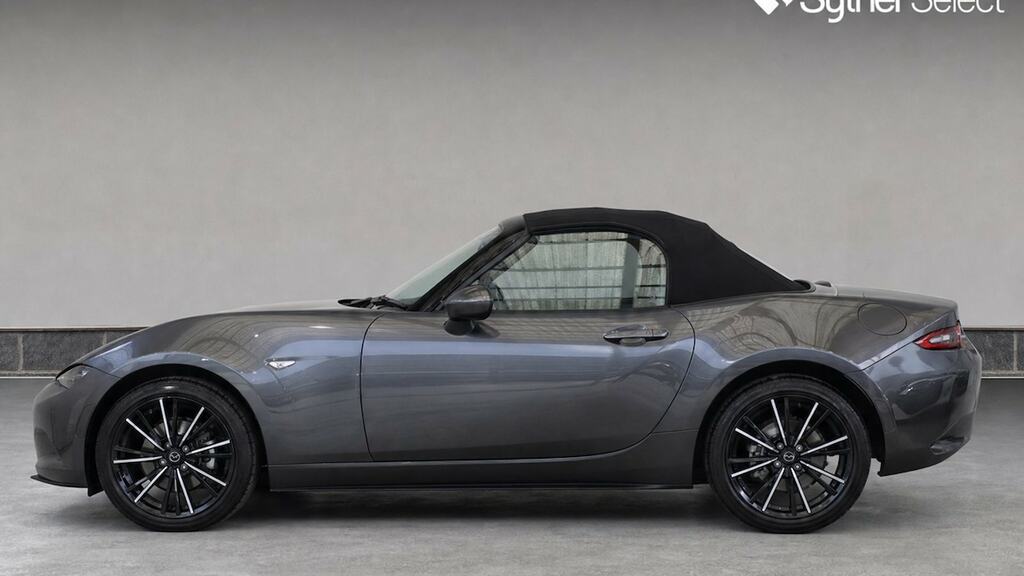 Mazda MX-5 Exclusive-line Red #6