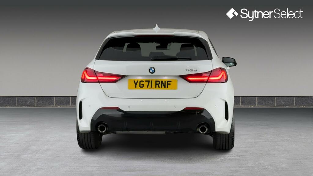 BMW 1 Series 118D M Sport Step White #5