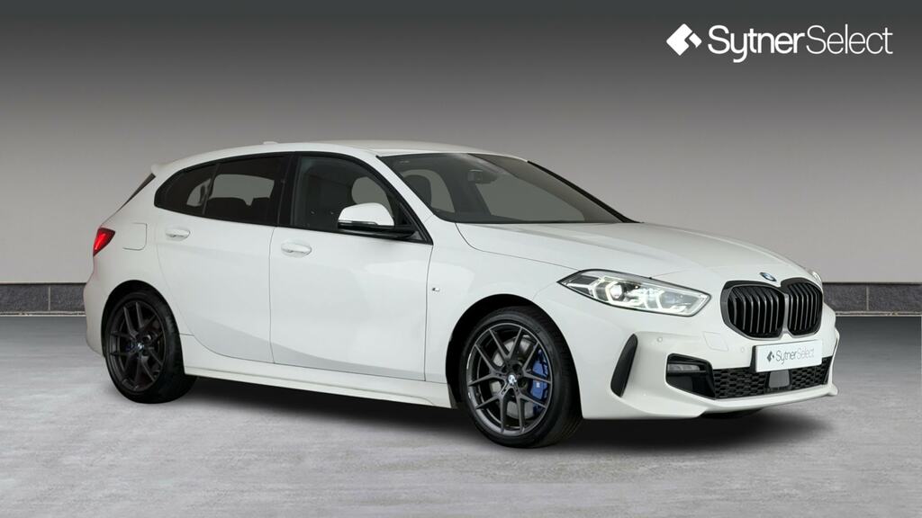BMW 1 Series 118D M Sport Step White