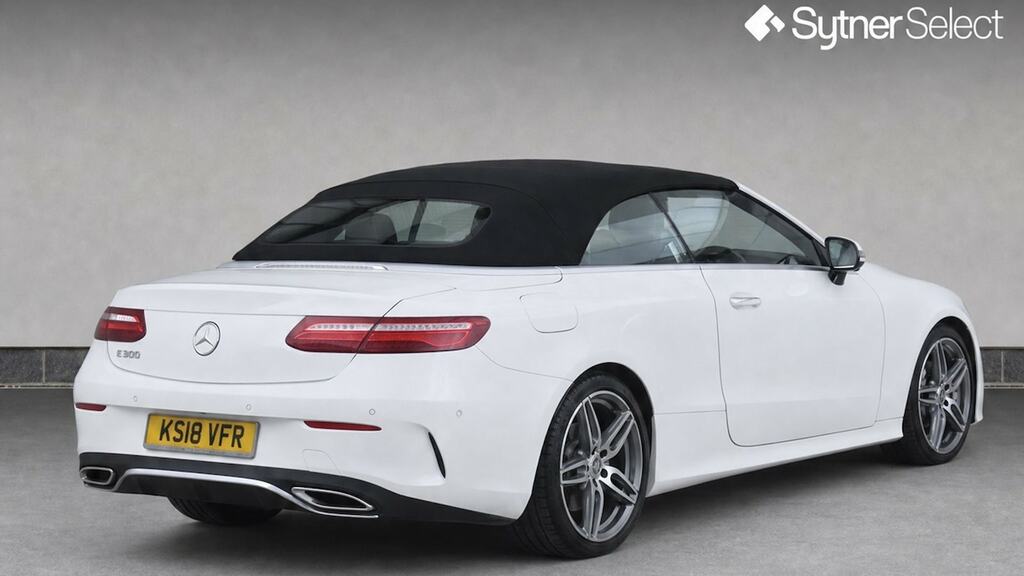Mercedes-Benz E Class E300 Amg Line Premium 9G-tronic White #4