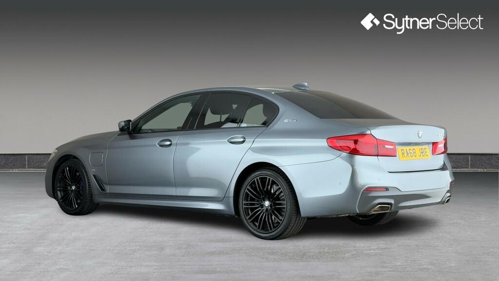 BMW 5 Series 530E M Sport RA68JBE Blue #2