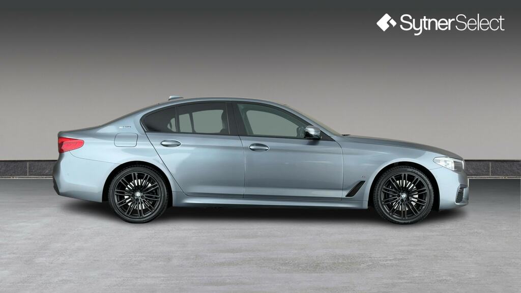 BMW 5 Series 530E M Sport RA68JBE Blue #3