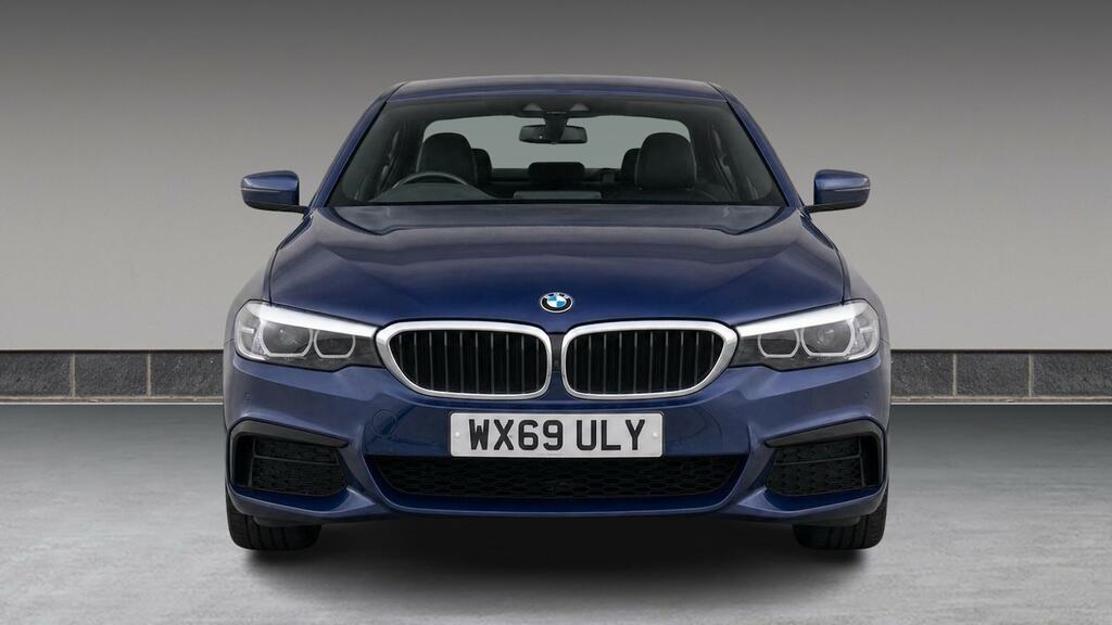 BMW 5 Series 520D Mht M Sport Blue #4
