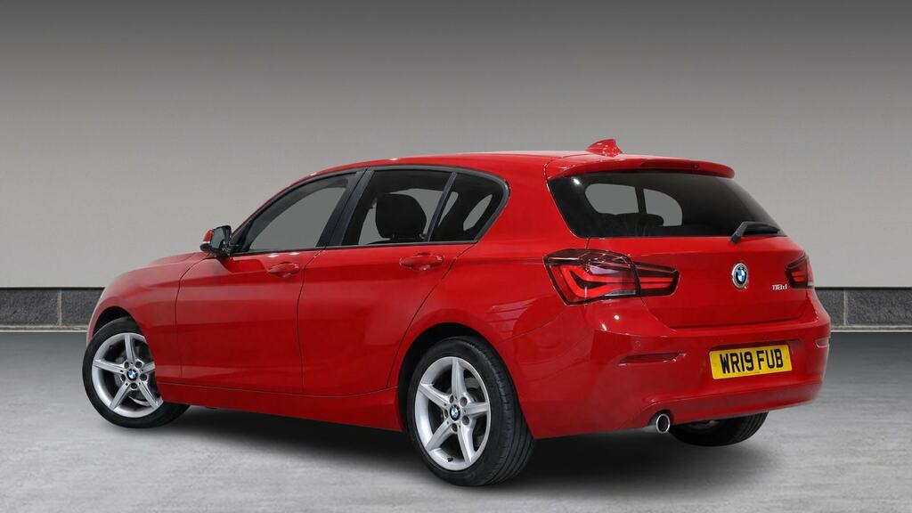 BMW 1 Series Bmw 1 Series 1.5 118I Gpf M Sport Shadow Edition Black #2