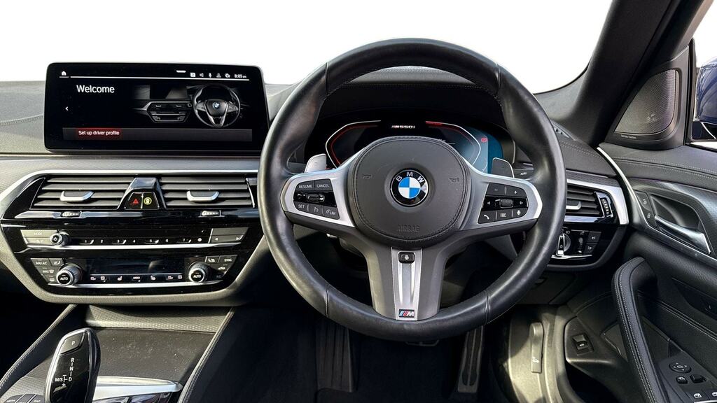 BMW 5 Series M550i Xdrive RY23LVH Blue #5