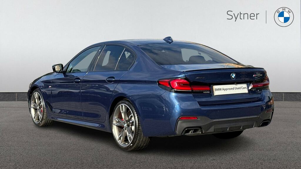 BMW 5 Series M550i Xdrive RY23LVH Blue #2