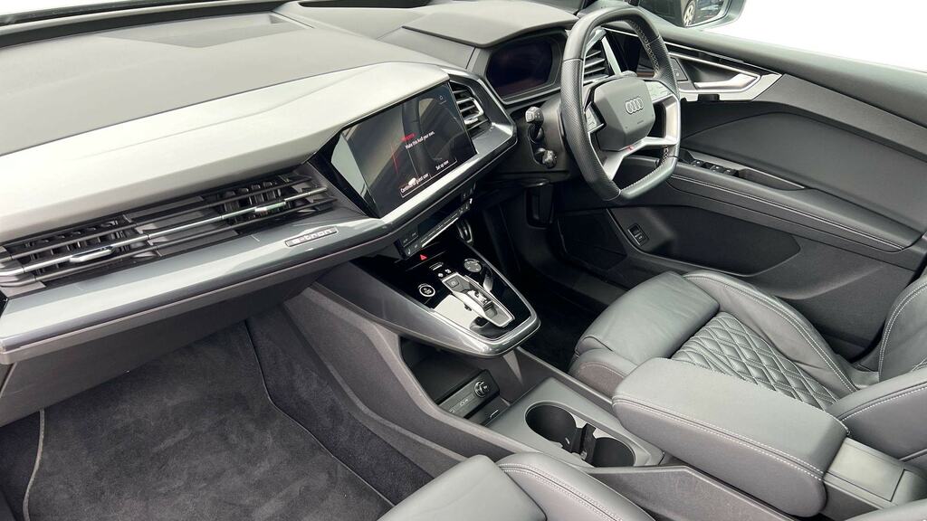 Audi Q4 E Tron 150Kw 40 82.77Kwh Vorsprung SJ73KNP Grey #2