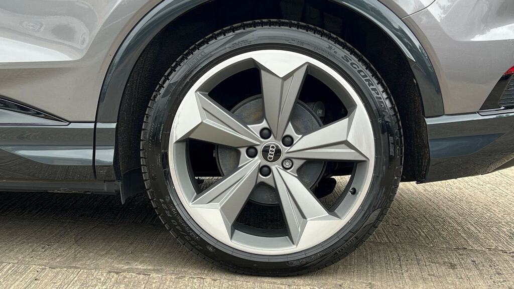 Audi Q4 E Tron 150Kw 40 82.77Kwh Vorsprung SJ73KNP Grey #5