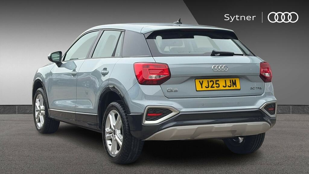 Audi Q2 1.0 Tfsi Sport YJ25JJM Grey #3