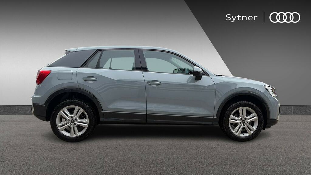 Audi Q2 1.0 Tfsi Sport YJ25JJM Grey #4