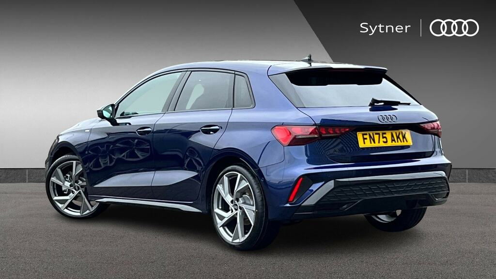 Audi A3 1.5 Tfsi 150 Black Edition S Tronic FN75AKK Blue #3