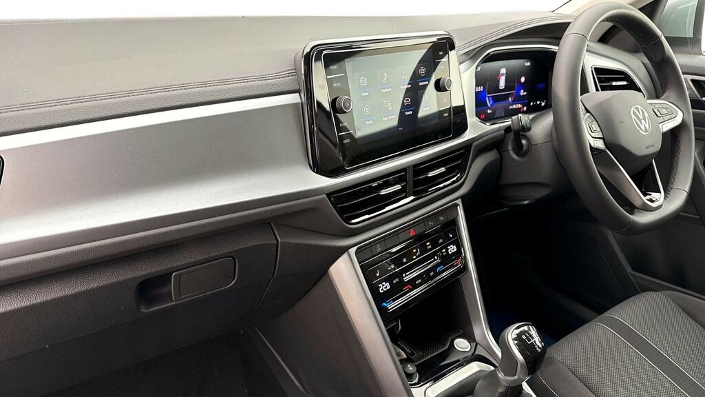 Volkswagen T-Roc 1.5 Tsi Match CX26LNO Silver #2