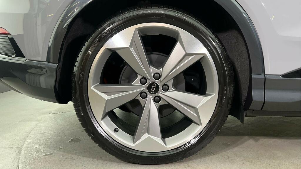 Audi Q4 E Tron 250Kw 55 Quattro 82Kwh Black Edition FM26KSJ Grey #5