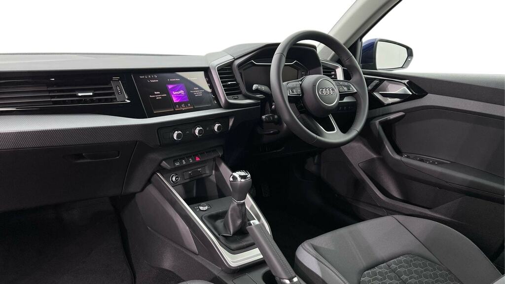 Audi A1 30 Tfsi Sport FM26KTF Blue #2