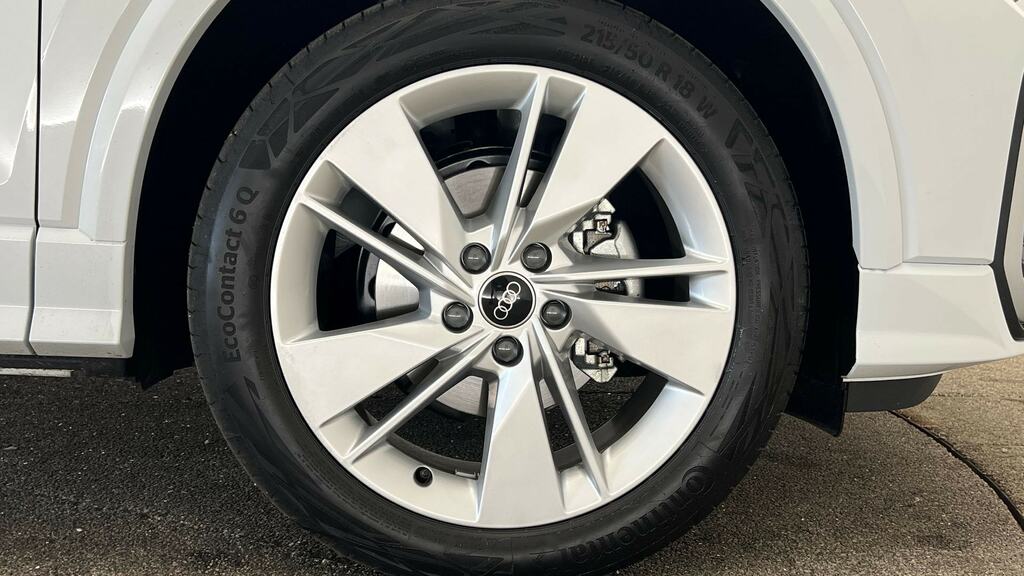 Audi Q2 35 Tfsi S Line S Tronic Tech Pro White #5