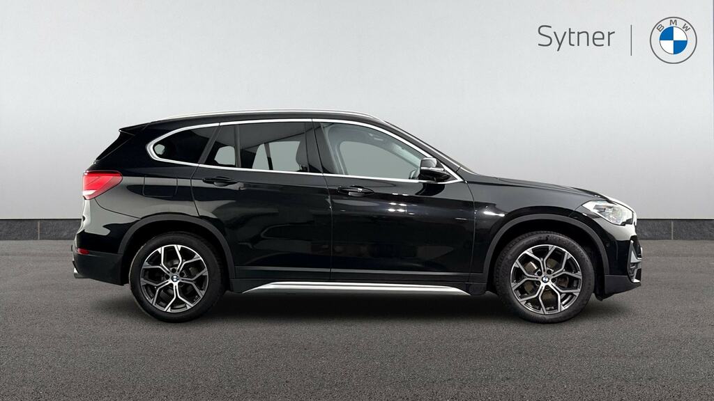 BMW X1 Sdrive 18D Xline Step Black #3