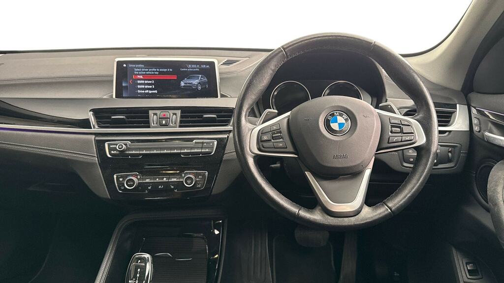 BMW X1 Sdrive 18D Xline Step Black #5