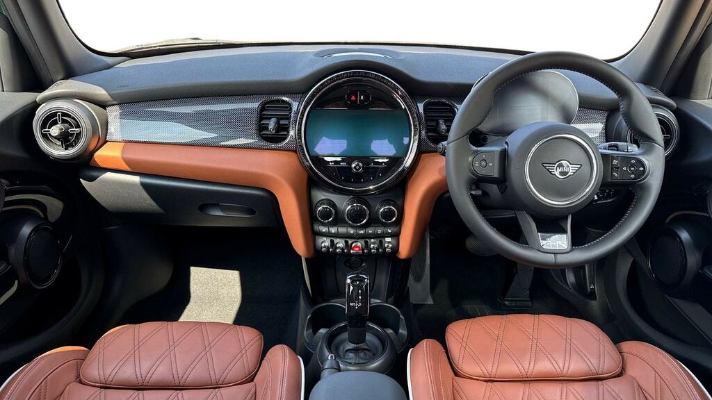 Mini Hatch 1.5 Cooper Exclusive Premium Plus DP23GDJ Green #4
