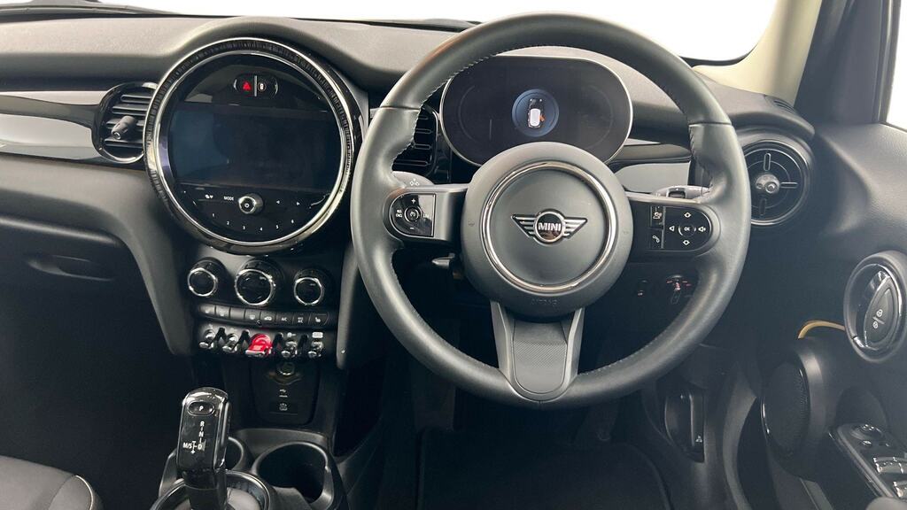 Mini Hatch 1.5 Cooper Classic Premium Plus BA73ZMZ Black #5