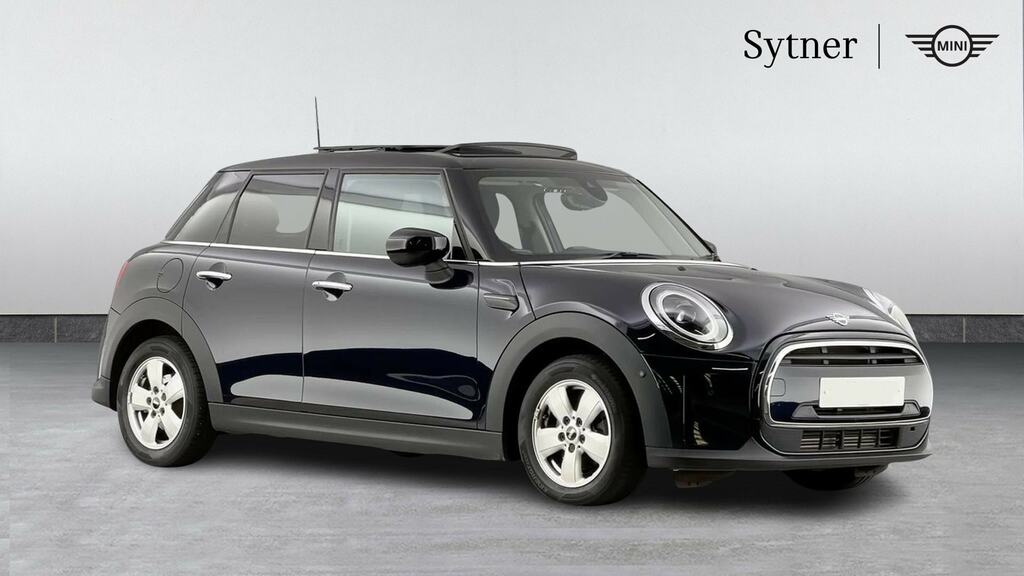 Mini Hatch 1.5 Cooper Classic Premium Plus Black